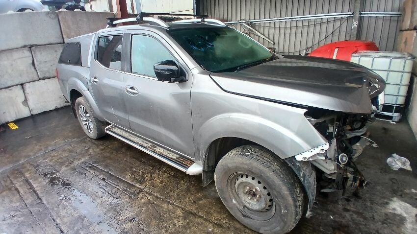 2019 NISSAN NAVARA