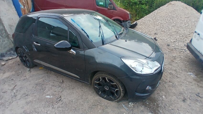 2014 CITROEN DS3