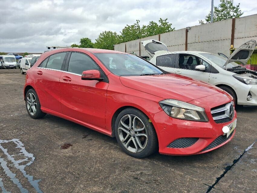2014 MERCEDES A-CLASS