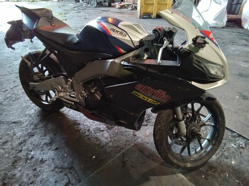 2023 APRILIA RS