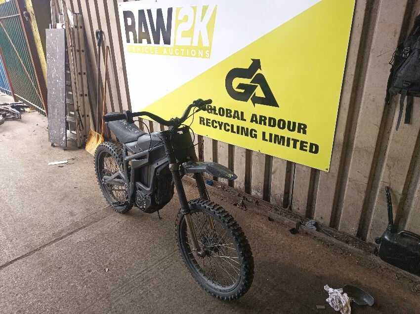  TALARIA ELECTRIC BIKE