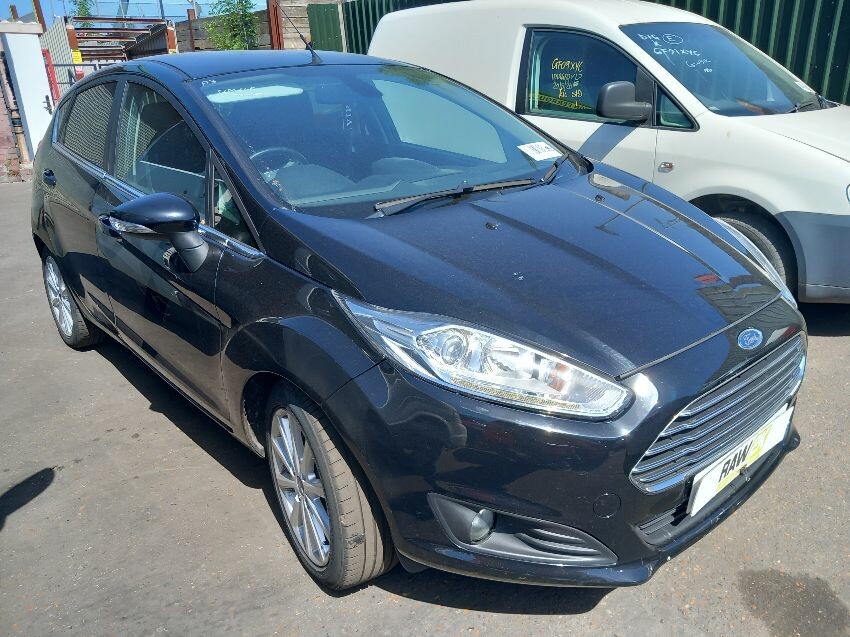 2016 FORD FIESTA
