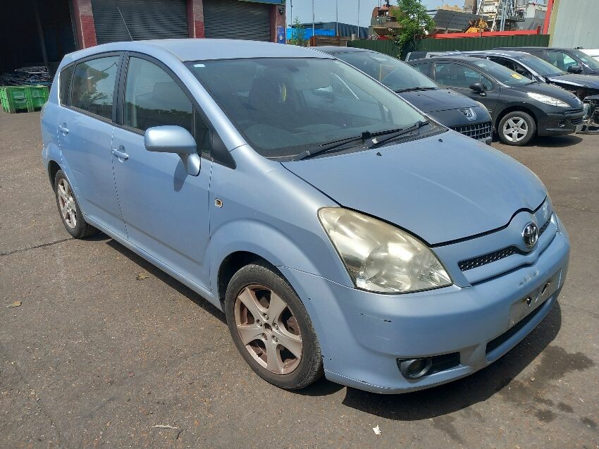 2007 TOYOTA COROLLA VERSO