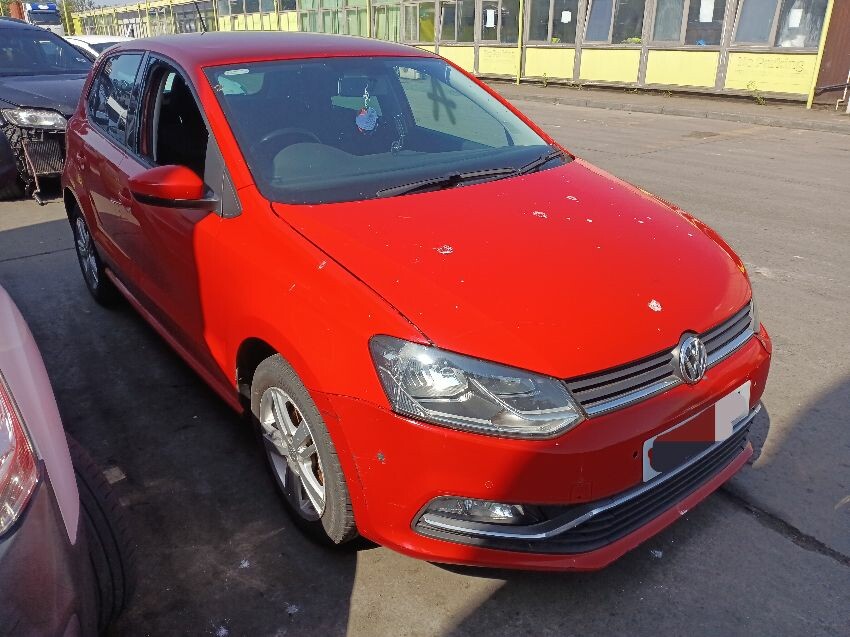 2017 VOLKSWAGEN POLO