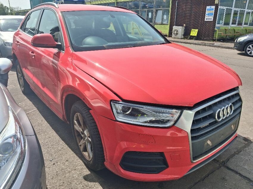 2015 AUDI Q3