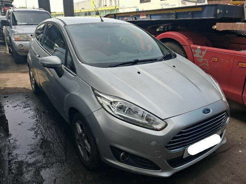 2013 FORD FIESTA