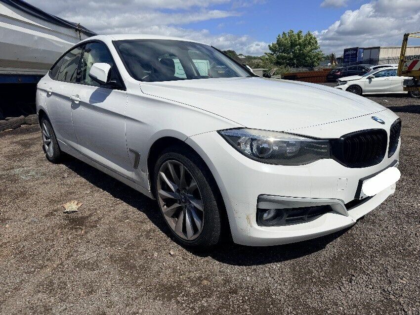 2013 BMW 3 SERIES