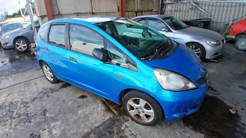 2009 HONDA JAZZ