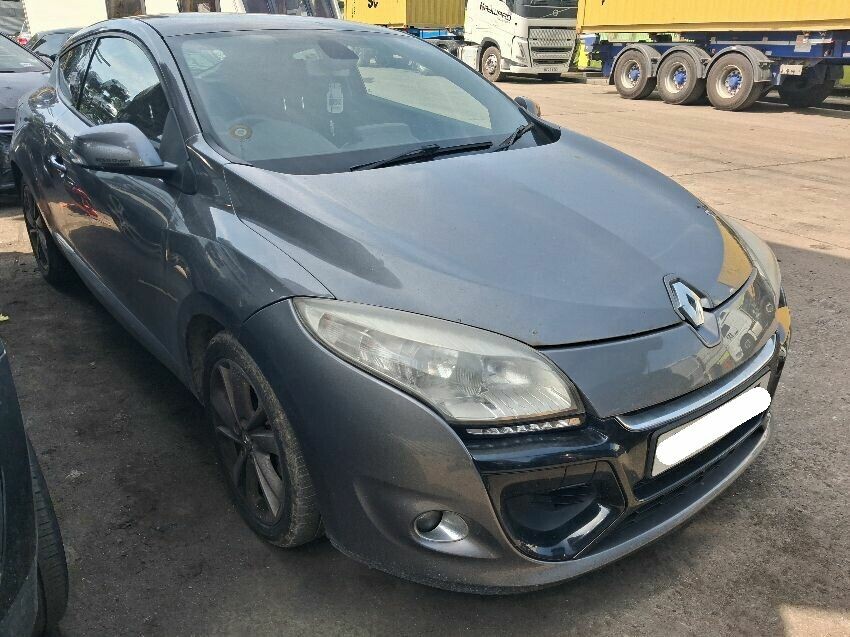 2012 RENAULT MEGANE