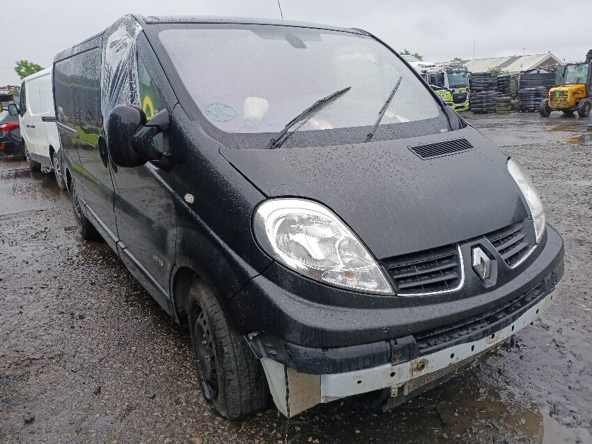 2014 RENAULT TRAFIC