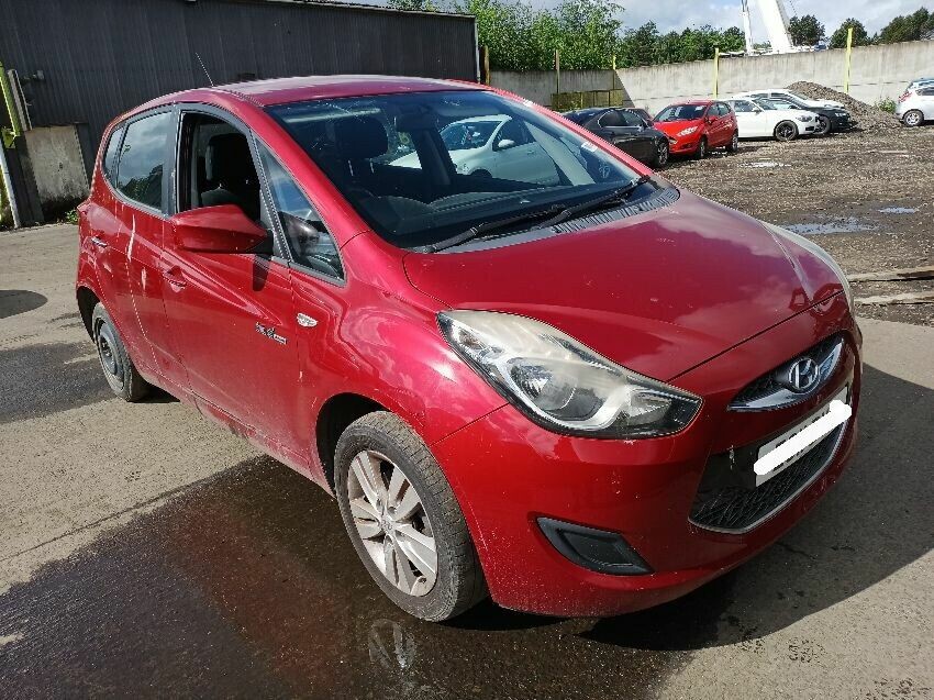 2011 HYUNDAI IX20