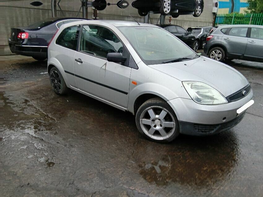 2005 FORD FIESTA