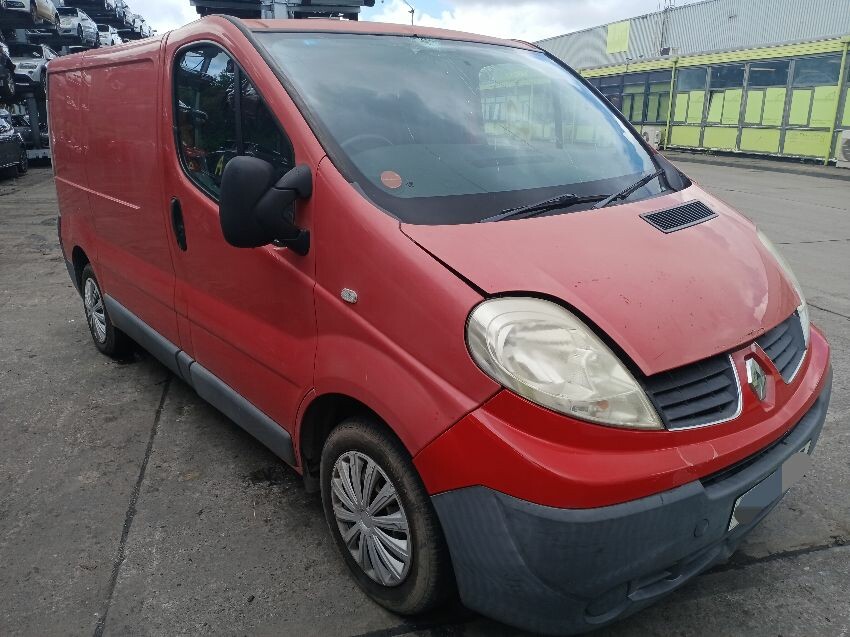 2009 RENAULT TRAFIC