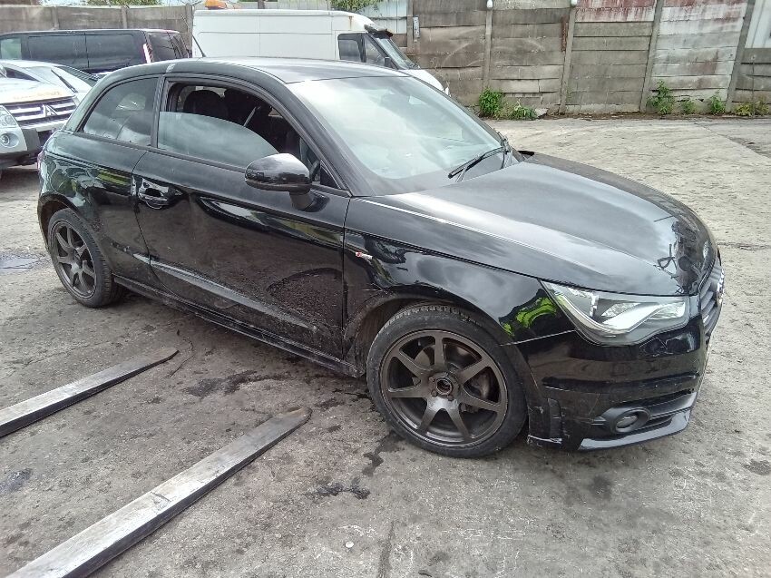 2012 AUDI A1