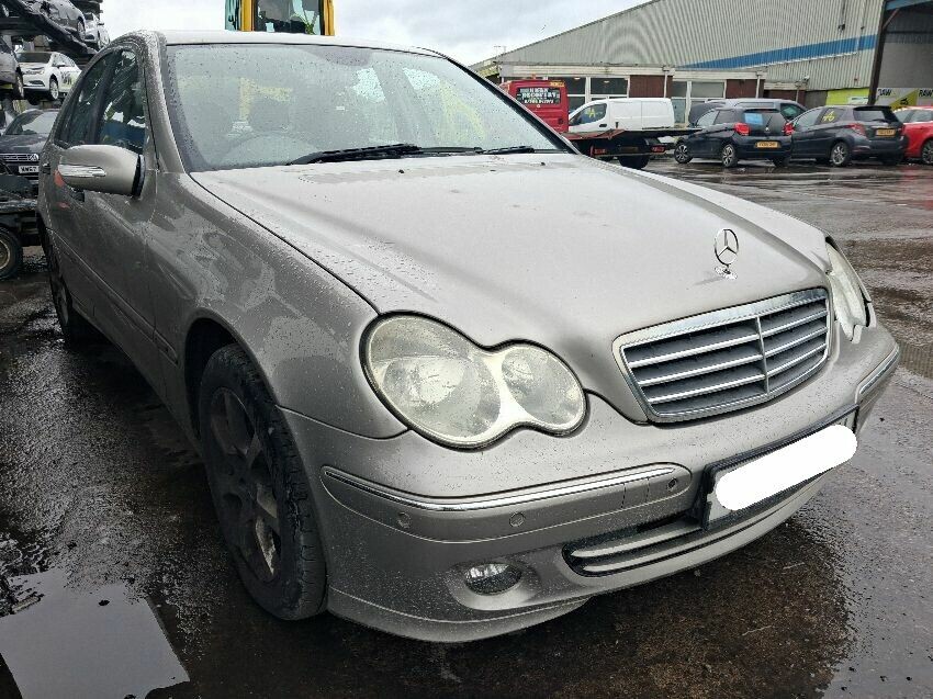 2006 MERCEDES C-CLASS