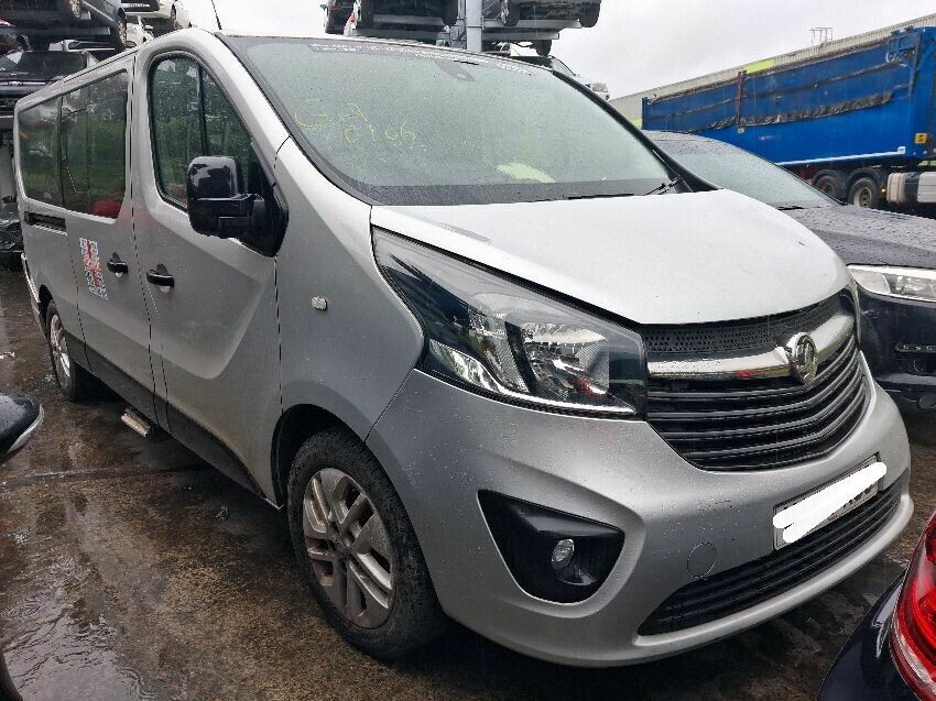 2016 VAUXHALL VIVARO