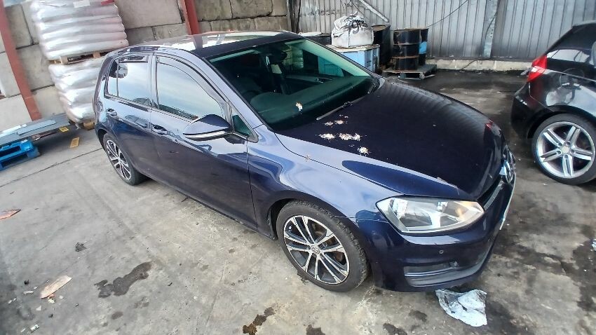 2014 VOLKSWAGEN GOLF