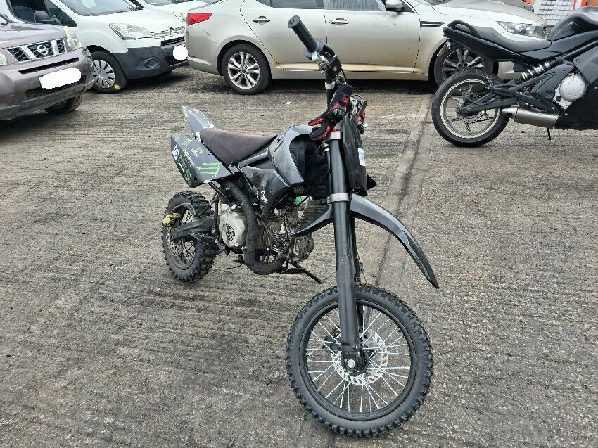  MOTORCYCLE UFO PIT BIKE