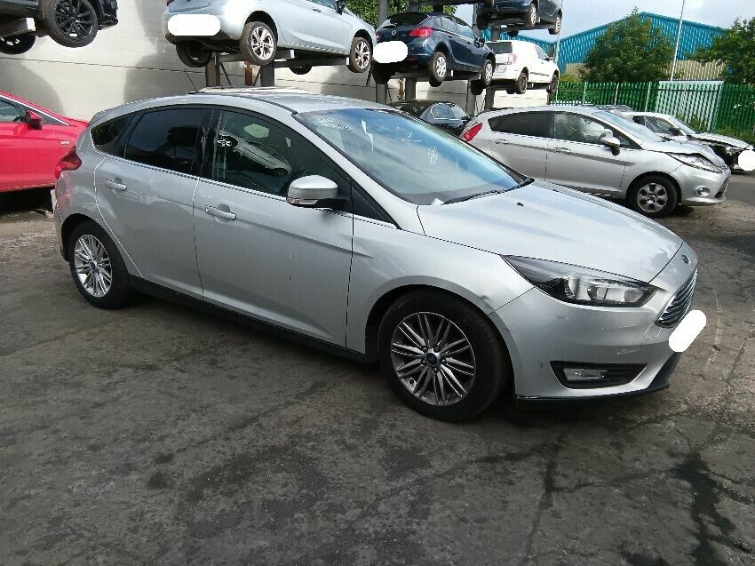 2017 FORD FOCUS