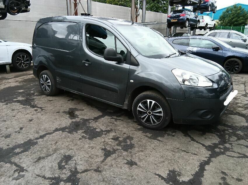 2014 PEUGEOT PARTNER