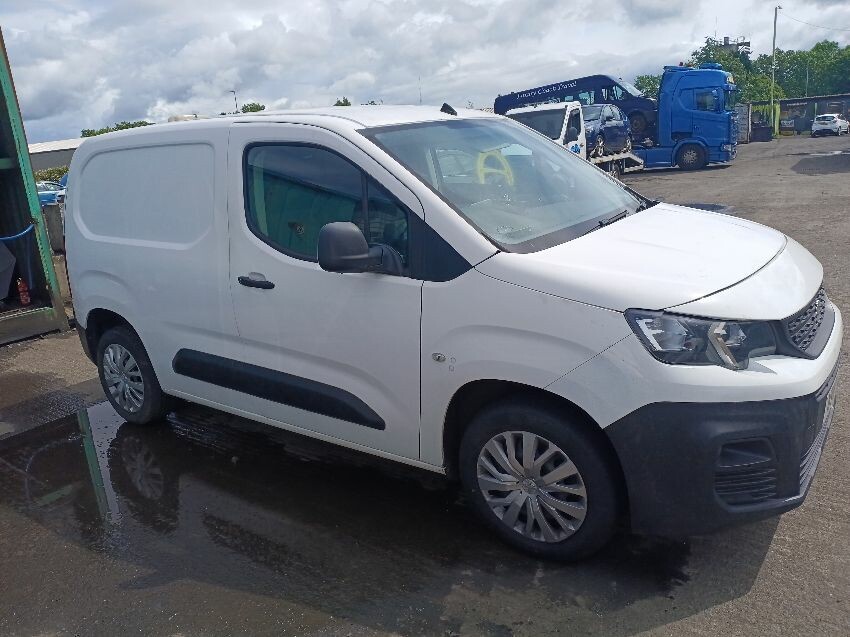 2019 PEUGEOT PARTNER