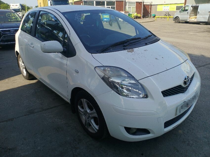 2011 TOYOTA YARIS TR D-4D 1,364cc