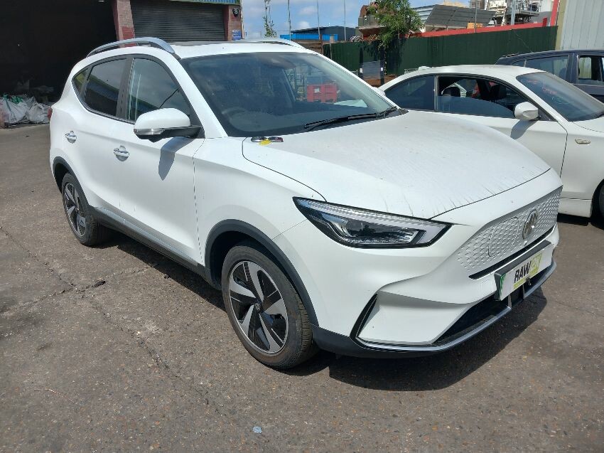 2023 MG MG ZS TROPHY CONNECT