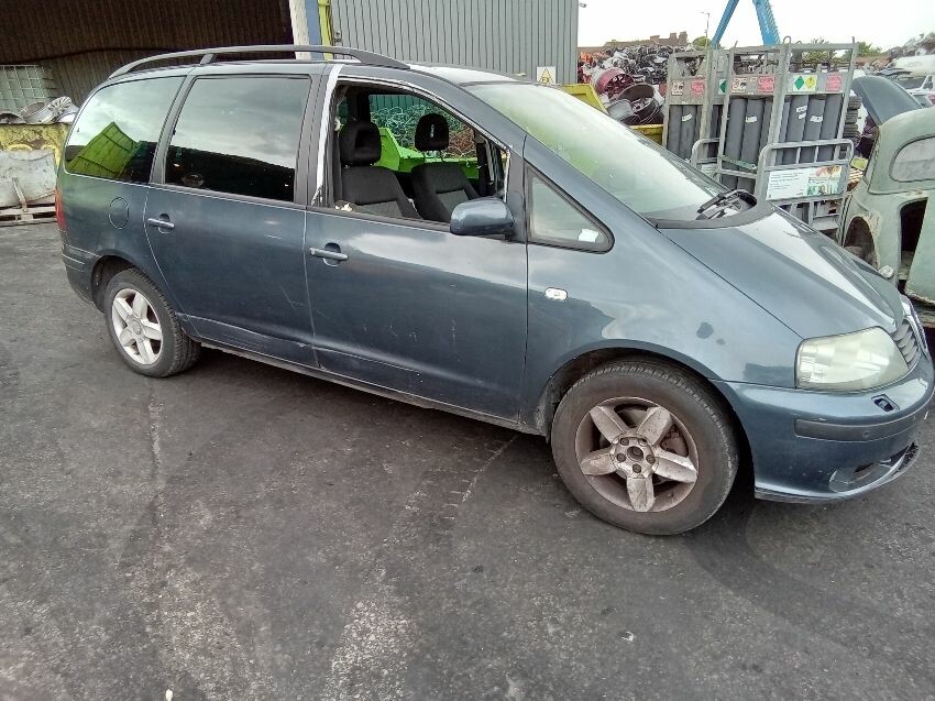 2004 SEAT ALHAMBRA