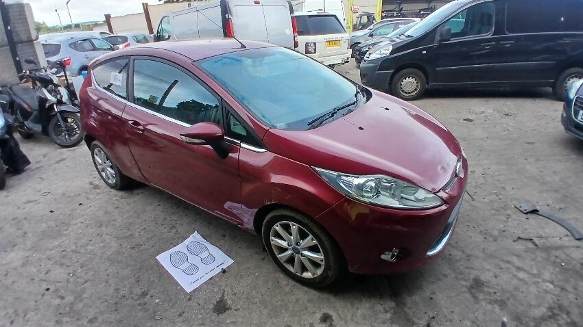 2009 FORD FIESTA