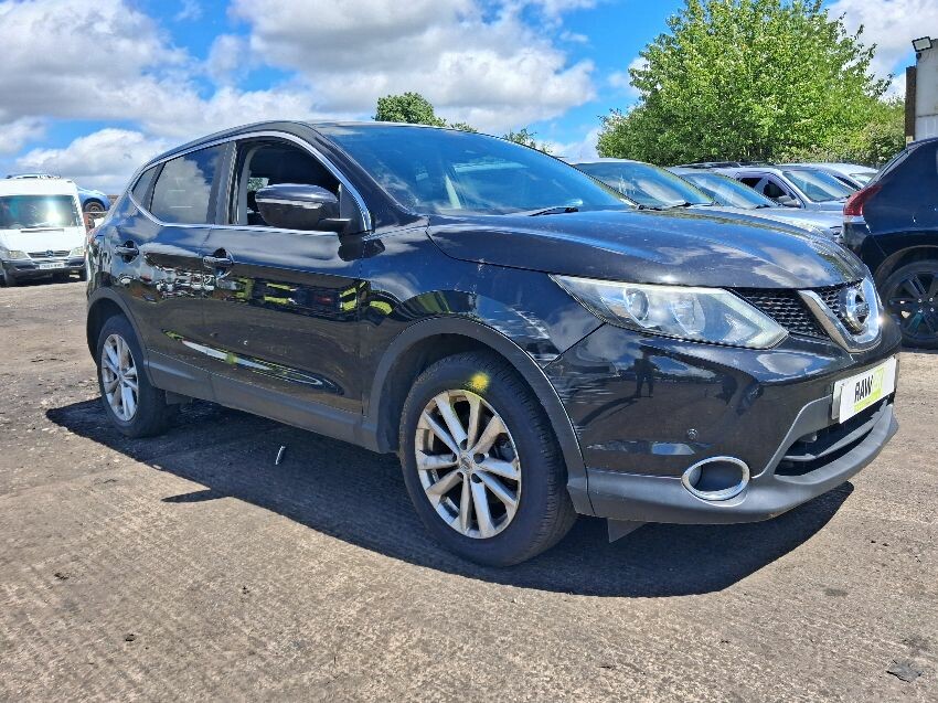 2014 NISSAN QASHQAI