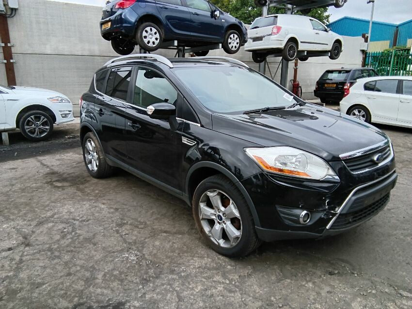 2011 FORD KUGA