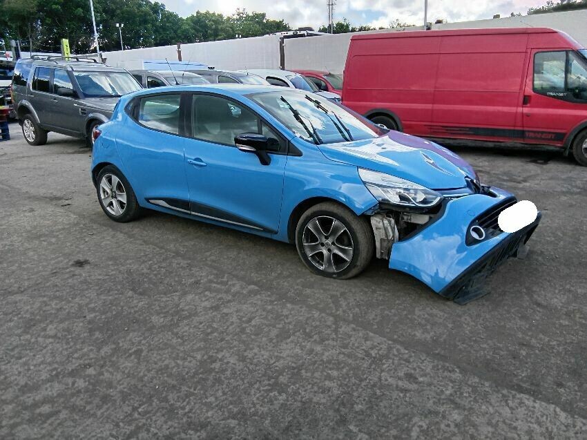 2016 RENAULT CLIO