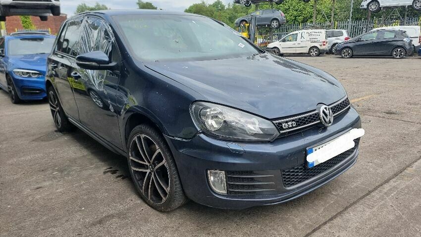 2012 VOLKSWAGEN GOLF