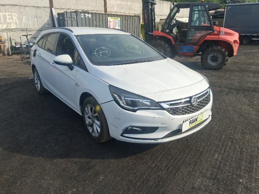 2018 VAUXHALL ASTRA