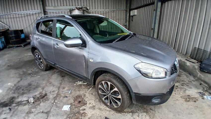 2011 NISSAN QASHQAI