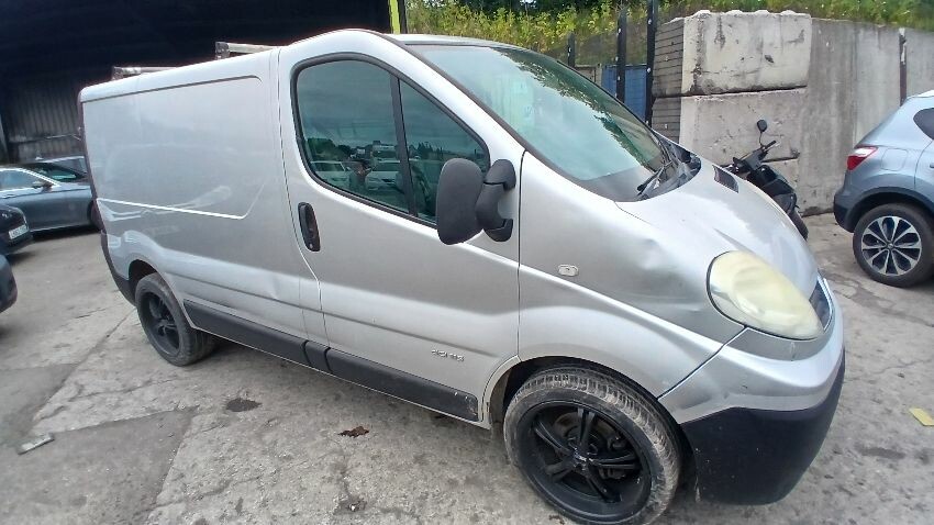 2008 RENAULT TRAFIC
