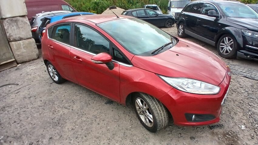 2015 FORD FIESTA ZETEC 998cc