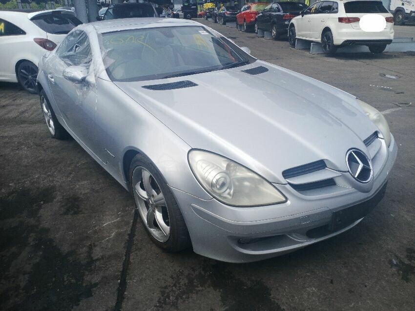 2004 MERCEDES SLK