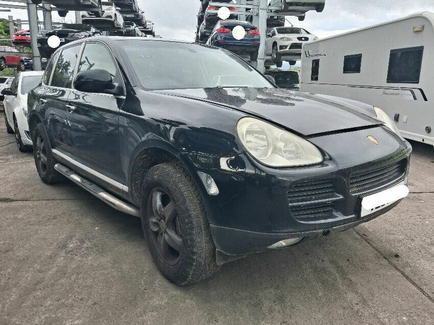 2003 PORSCHE CAYENNE