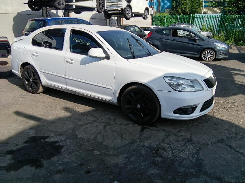 2010 SKODA OCTAVIA