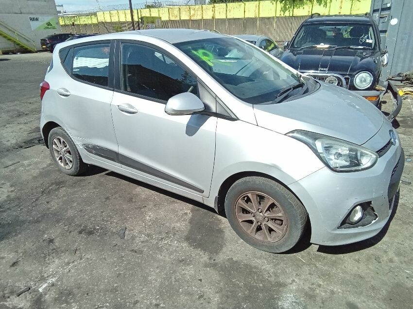 2016 HYUNDAI I10