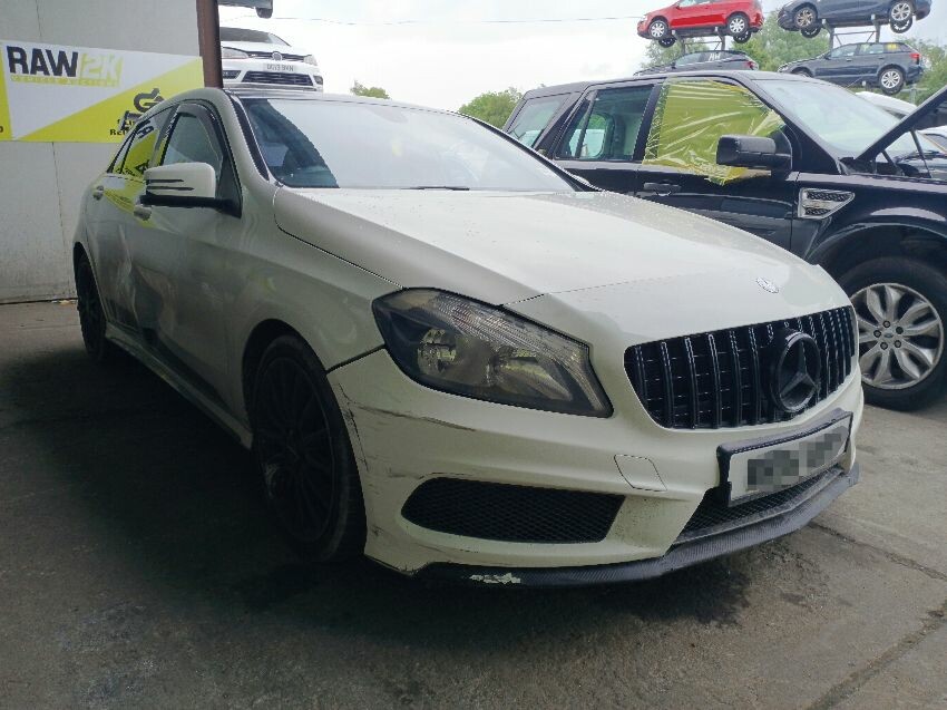 2014 MERCEDES A-CLASS