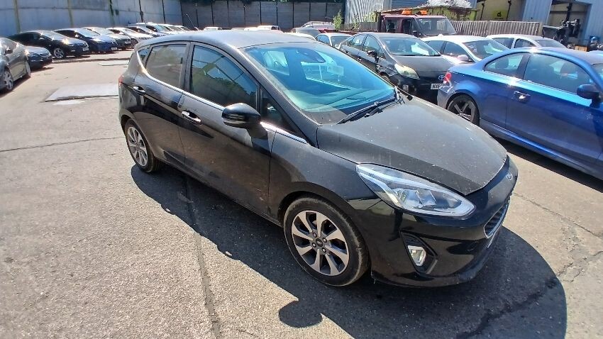 2019 FORD FIESTA TITANIUM 999cc