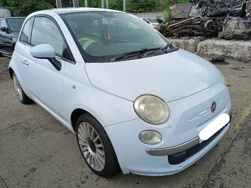 2010 FIAT 500