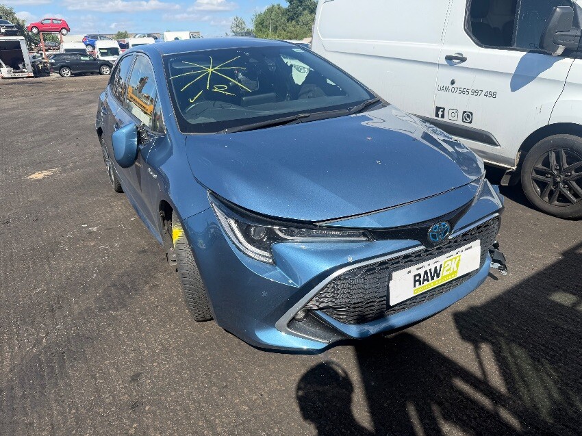 2019 TOYOTA COROLLA