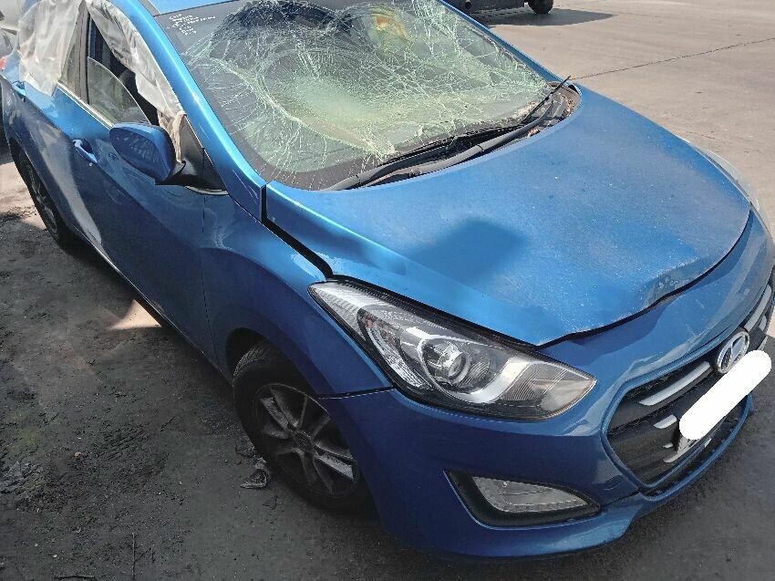 2016 HYUNDAI I30 CRDI SE NAV BLUE DRIVE 1,582cc