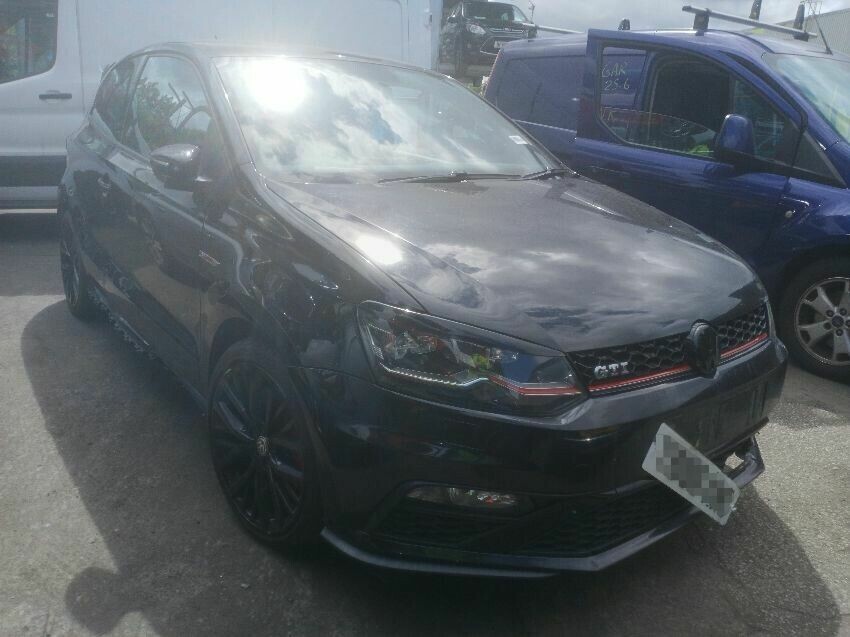 2016 VOLKSWAGEN POLO