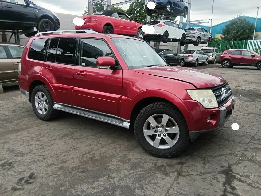 2009 MITSUBISHI SHOGUN GLS ELEGANCE LWB DI-D 3,200cc