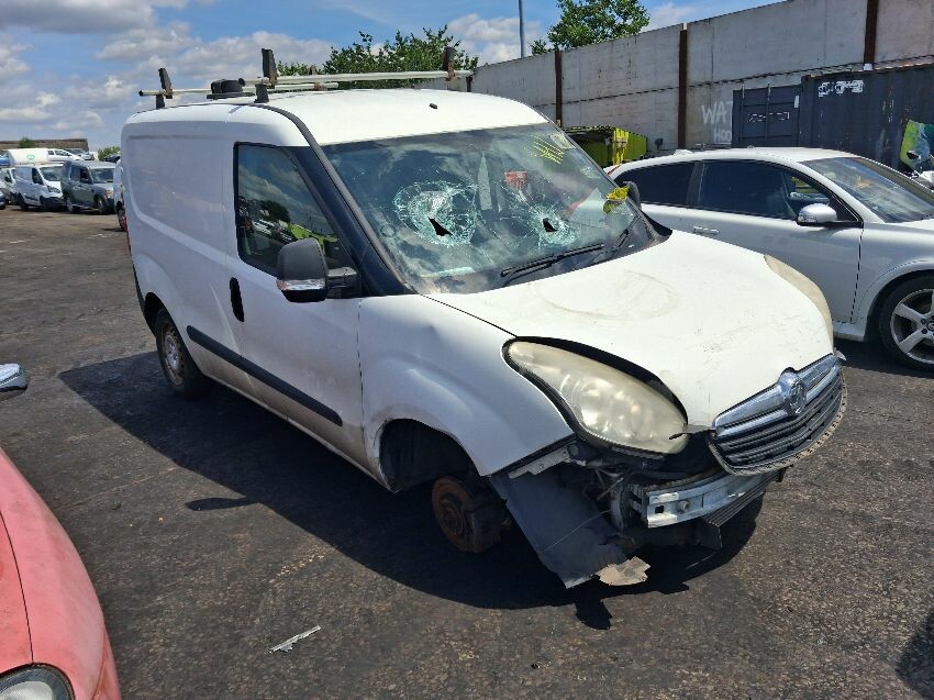 2014 VAUXHALL COMBO