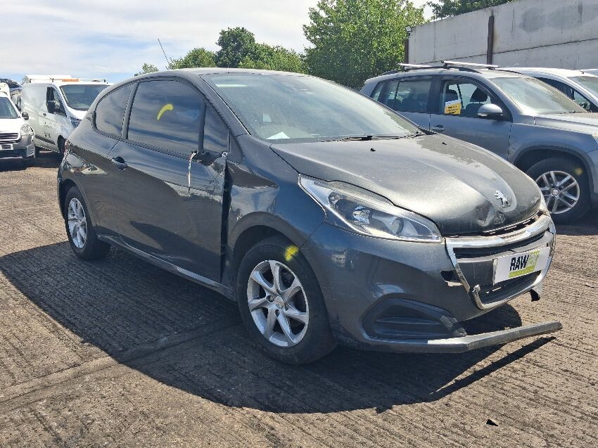 2015 PEUGEOT 208 ACTIVE 1,199cc